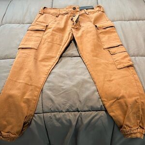 Fashion Nova Cargos NWT